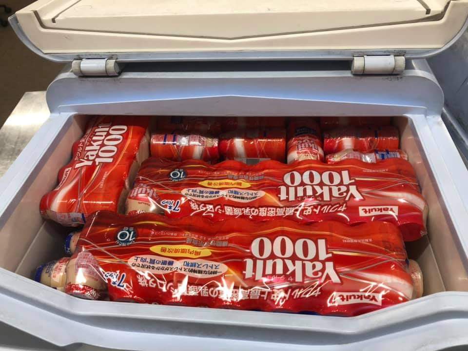 ヤクルトの舞台裏】商品の詰め方について - 大阪北部ヤクルト販売株式会社